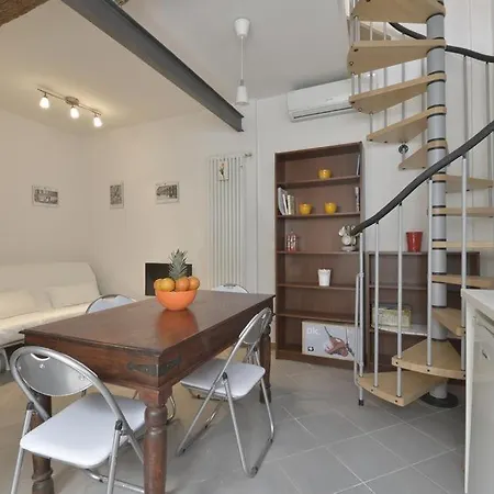 Appartement Urnest Massarenti *